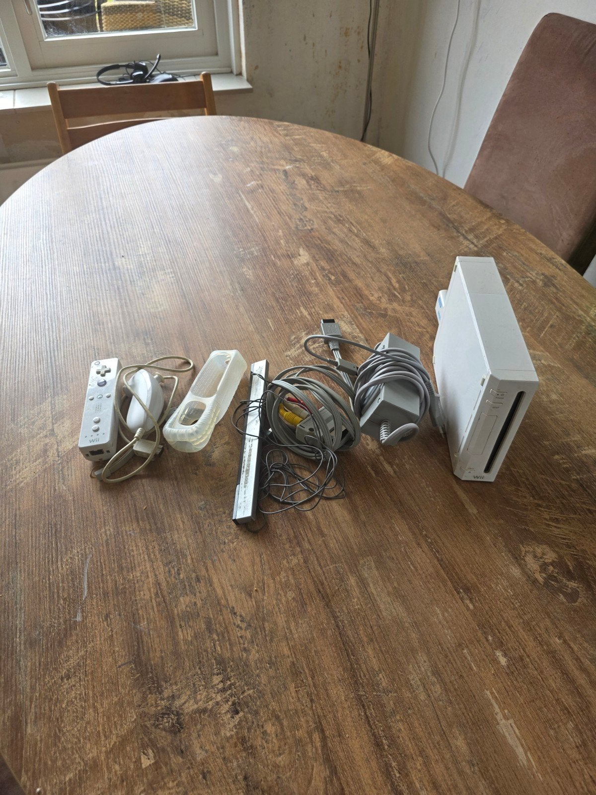Wii Console met 2 controllers en benodigdheden, Ophalen of Verzenden, Gebruikt, Met 2 controllers