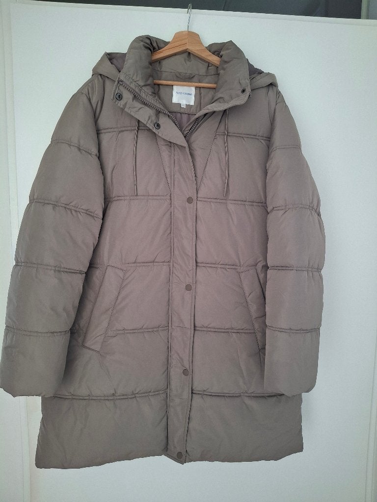 Taupe/bruine gewatteerde pufferjas met capuchon, Bruin, Maat 42/44 (L), Anytime, Ophalen of Verzenden