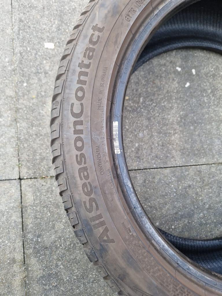 All season banden 225 45 R17, Ophalen