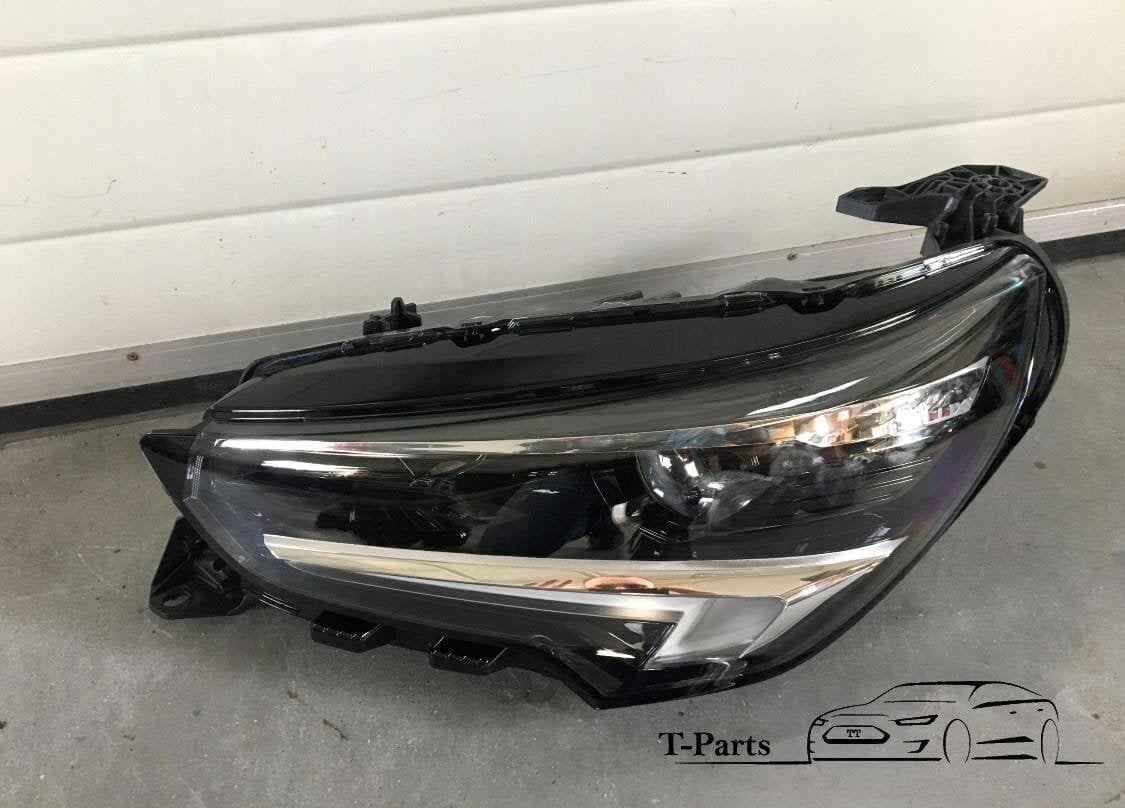 Opel corsa F koplamp links en rechts MATRIX, Info@fabrikant.eu, Opel, Ophalen of Verzenden, Fabrikantstraat 1
1000 AA  Amsterdam