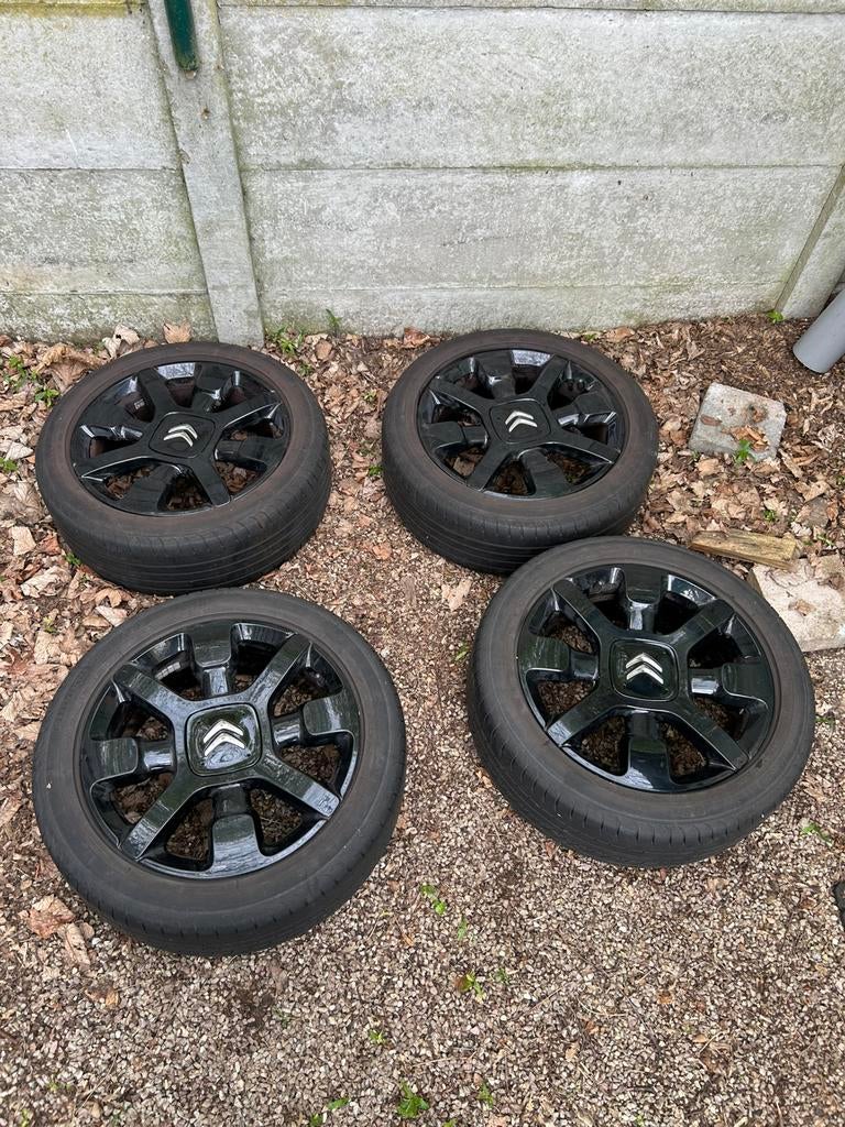 4x Citroën CROSS NOIRE 17 inch, lichtmetaal C3 C4 + GoodYear, Banden en Velgen, Nieuw, 17 inch, Personenwagen