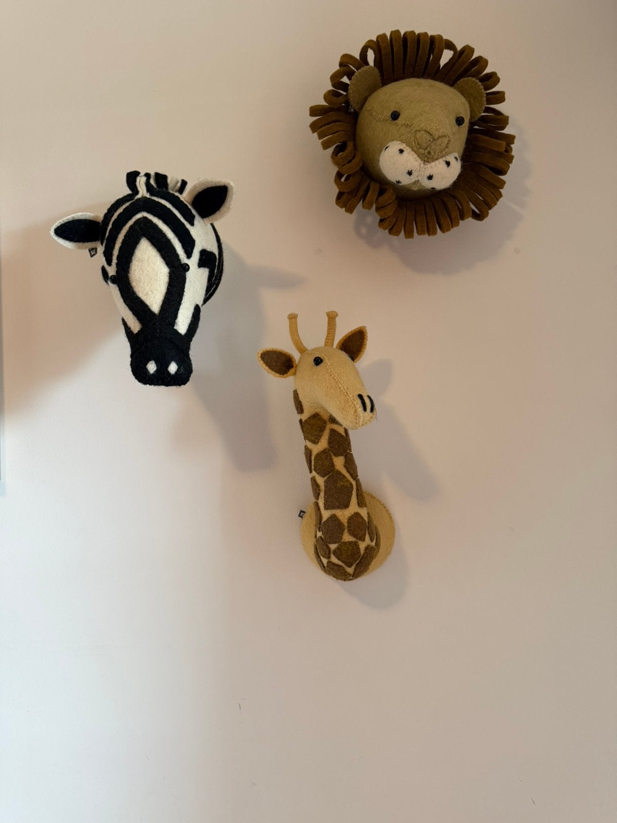 Fiona Walker mini dierenkoppen – zebra, giraffe & leeuw, Ophalen of Verzenden, Zo goed als nieuw, Wanddecoratie