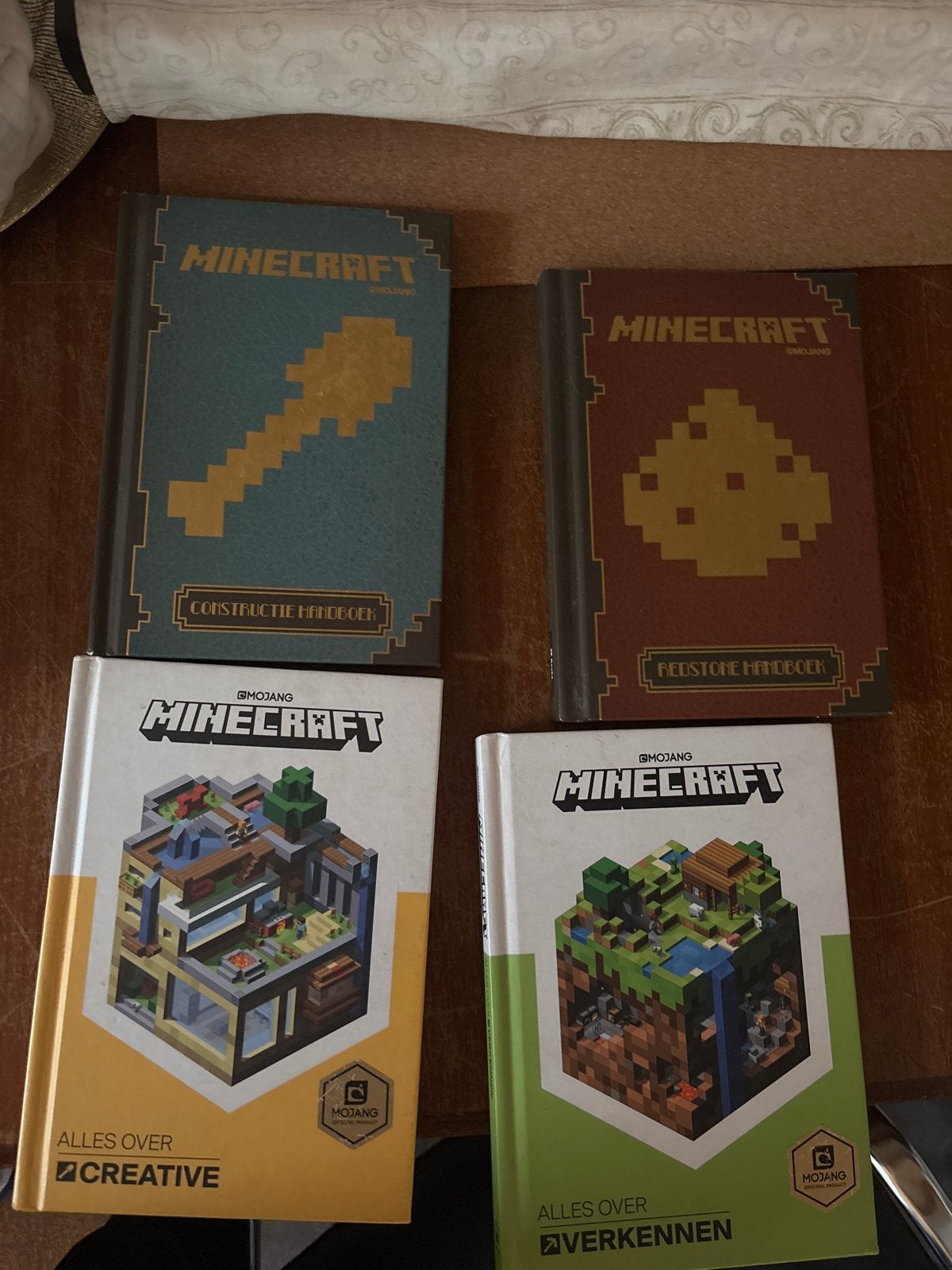 Minecraft Handboeken: Constructie, Redstone, Creative, Verke, Ophalen of Verzenden, Gebruikt, Overige merken