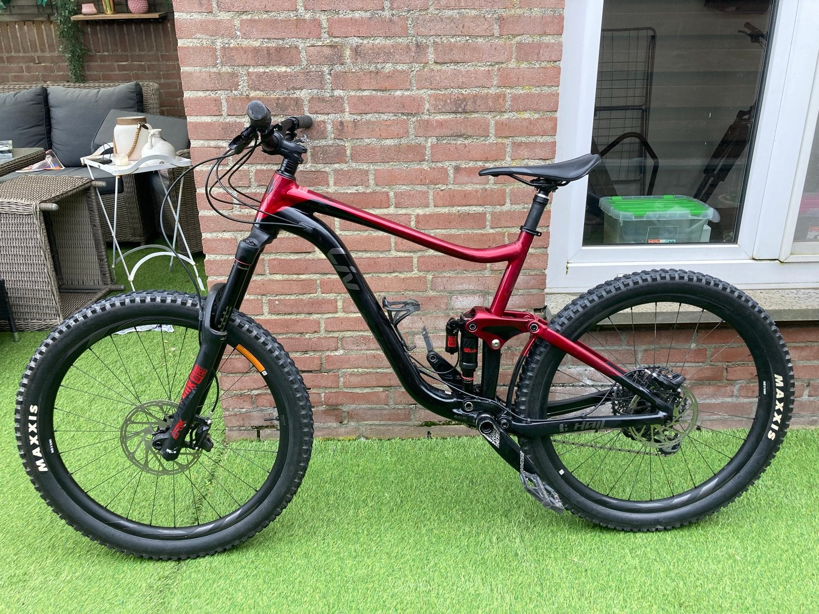 Liv Hail mountainbike -  Fully, Fietsen en Brommers, Fietsen | Mountainbikes en ATB, Ophalen, Gebruikt, Fully, Giant