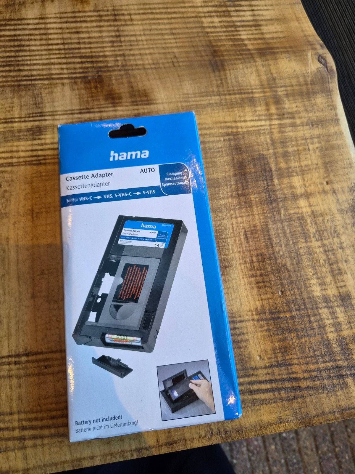 Hama VHS-C naar VHS cassette-adapter – nieuw in verpakking., Ophalen of Verzenden, Nieuw