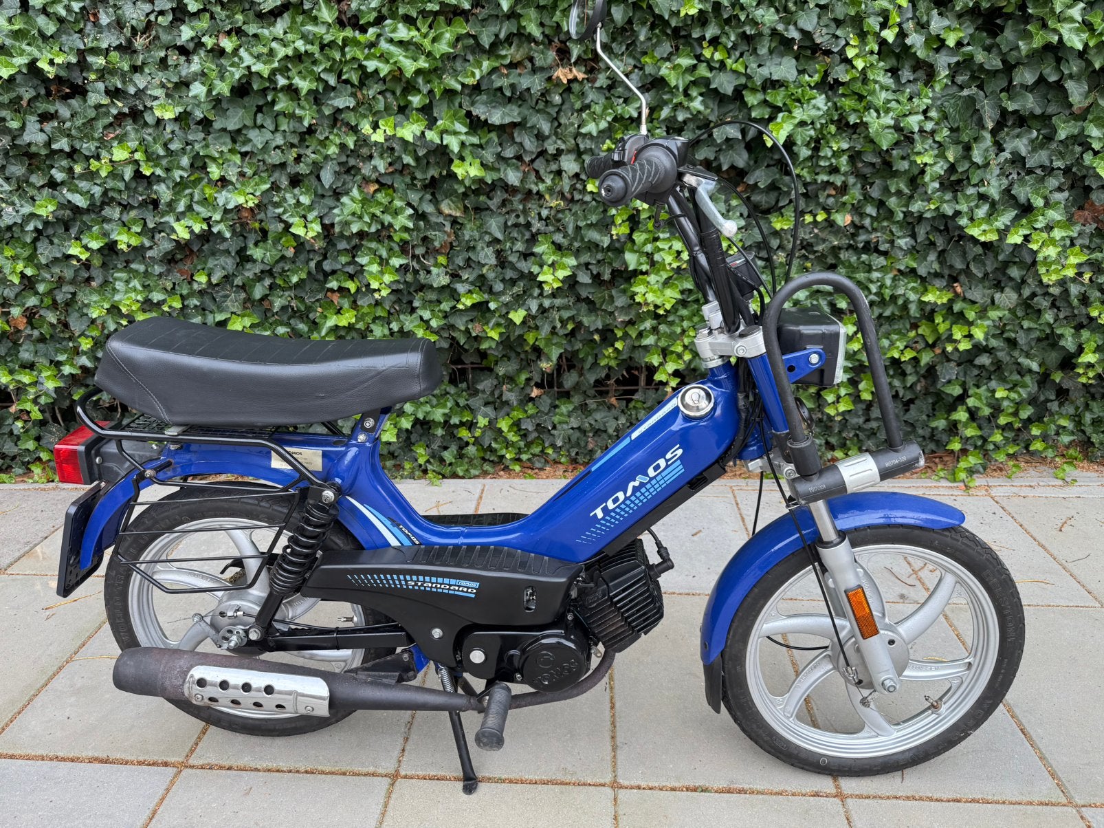 Tomos Standaard snorfiets BLAUW, ORIGINEEL en in TOPSTAAT, Fietsen en Brommers, Ophalen, Zo goed als nieuw, 2 versnellingen, 50 cc