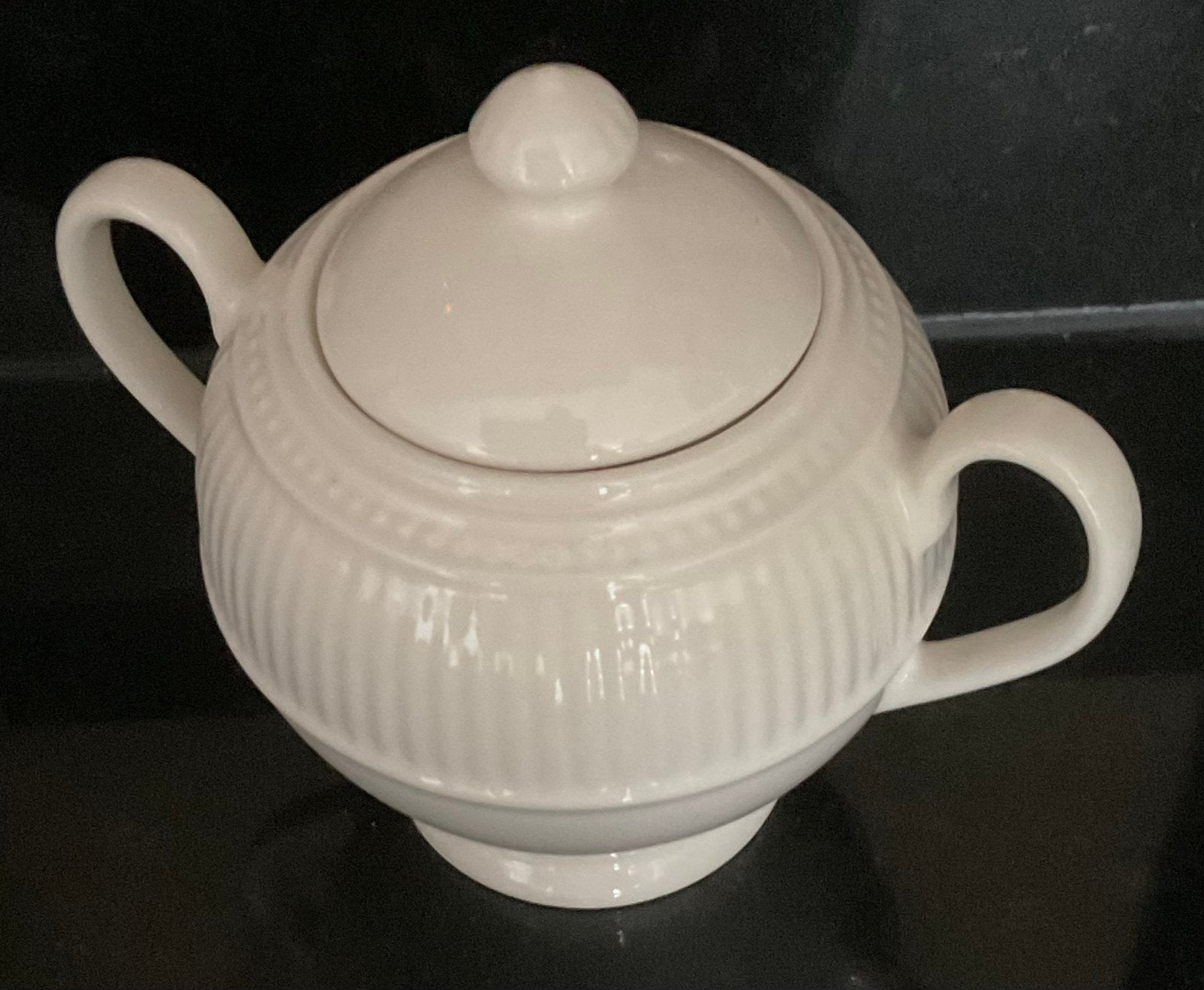 Wedgwood windsor theepot, suikerpotje en melkkan, Huis en Inrichting, Keuken | Servies, Ophalen of Verzenden, Zo goed als nieuw