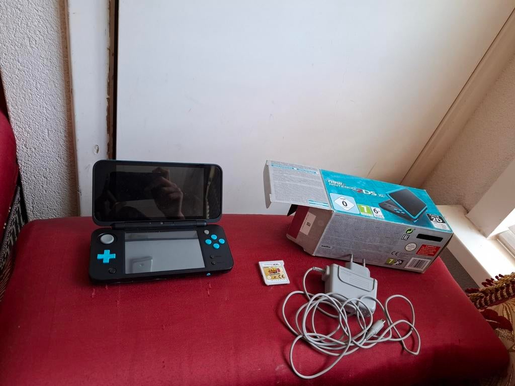 New Nintendo switch 2DS xl, Spelcomputers en Games, Games | Nintendo 2DS en 3DS, 1 speler, Ophalen, Zo goed als nieuw, Vanaf 7 jaar