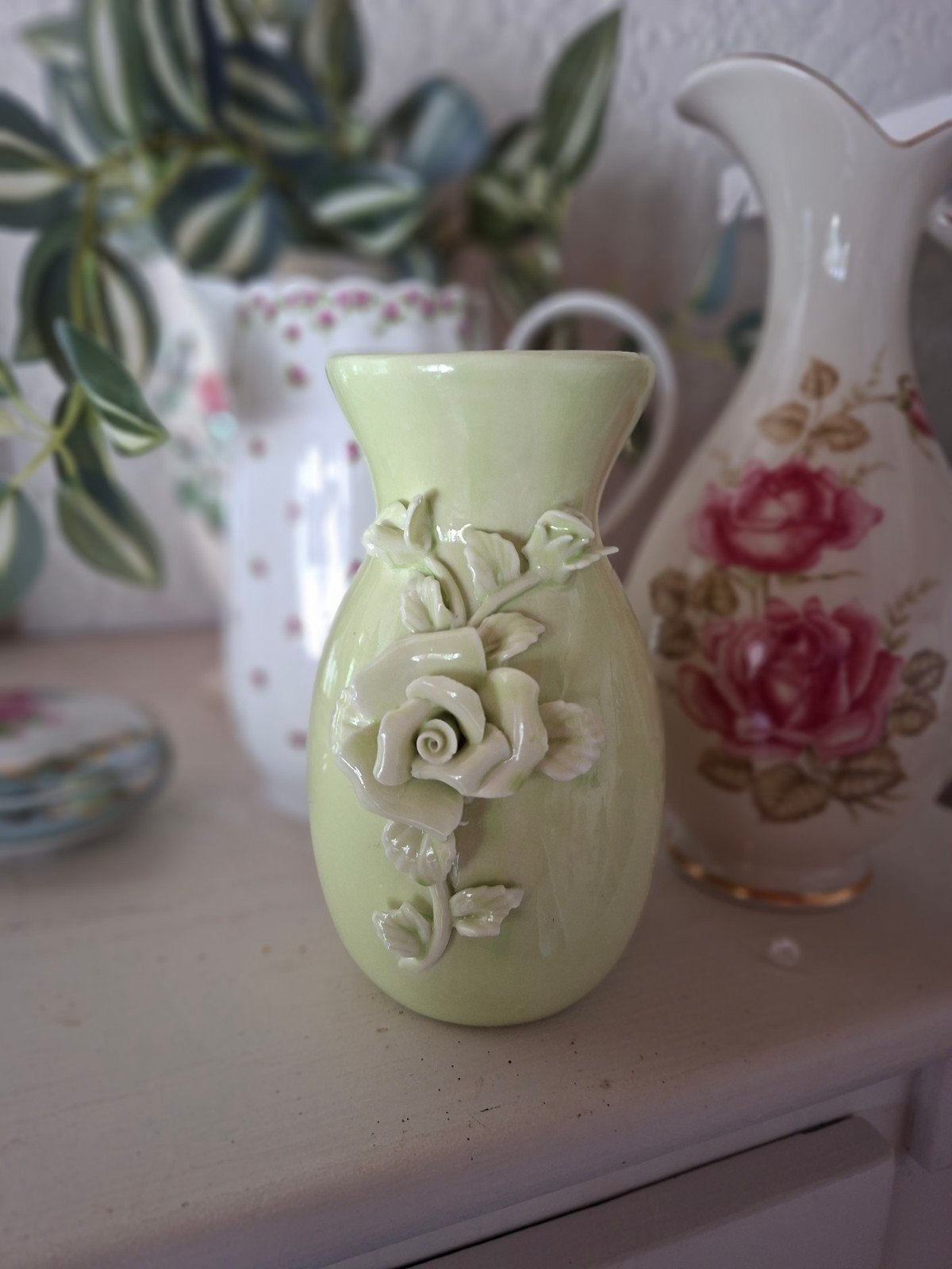 Vintage keramiek vaasje met rozenbloem, Ophalen