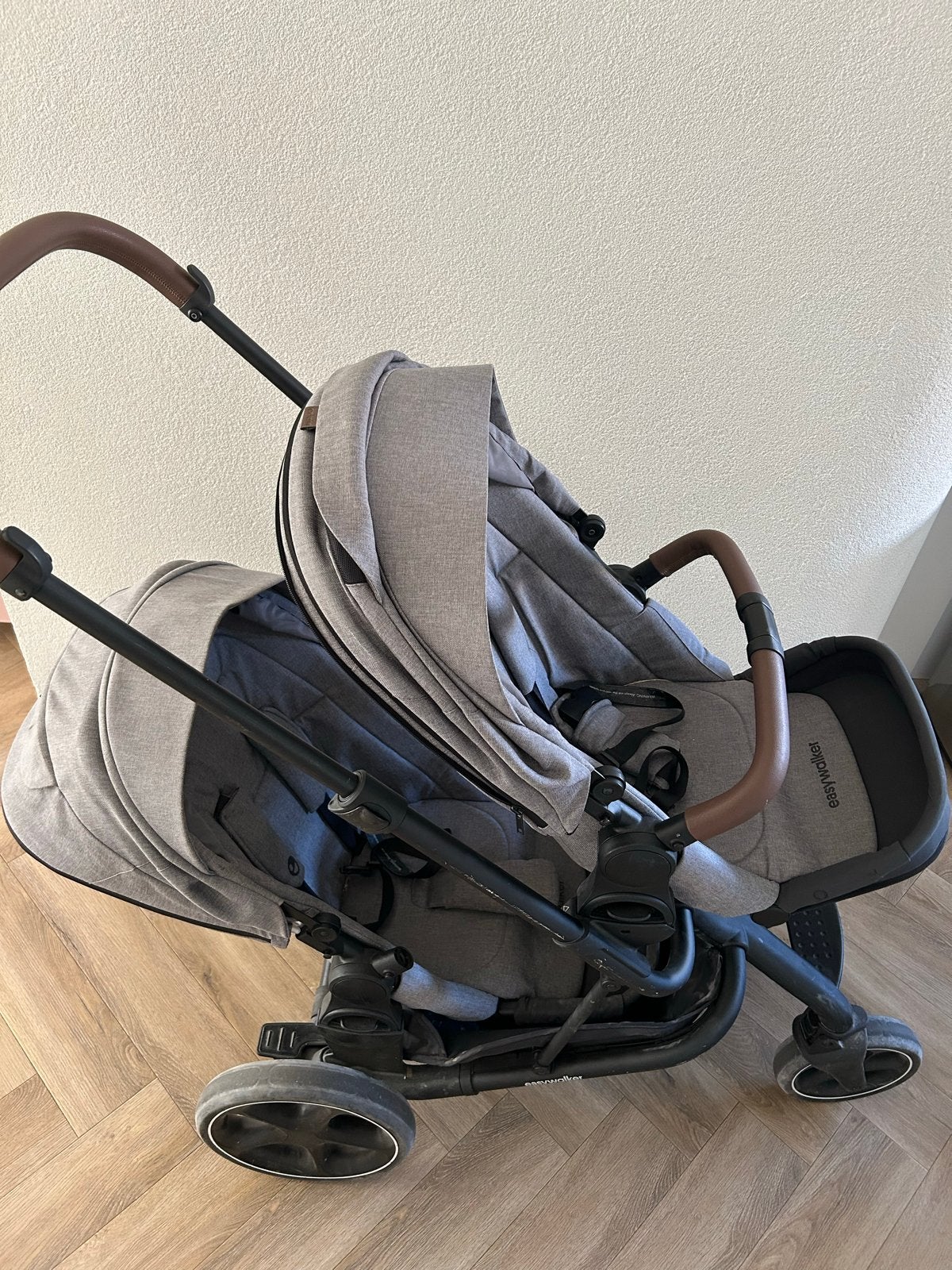Easywalker Harvey3 Duowagen - Grijs met bruine accenten, Gebruikt, Duowagen, Combiwagen, Ophalen