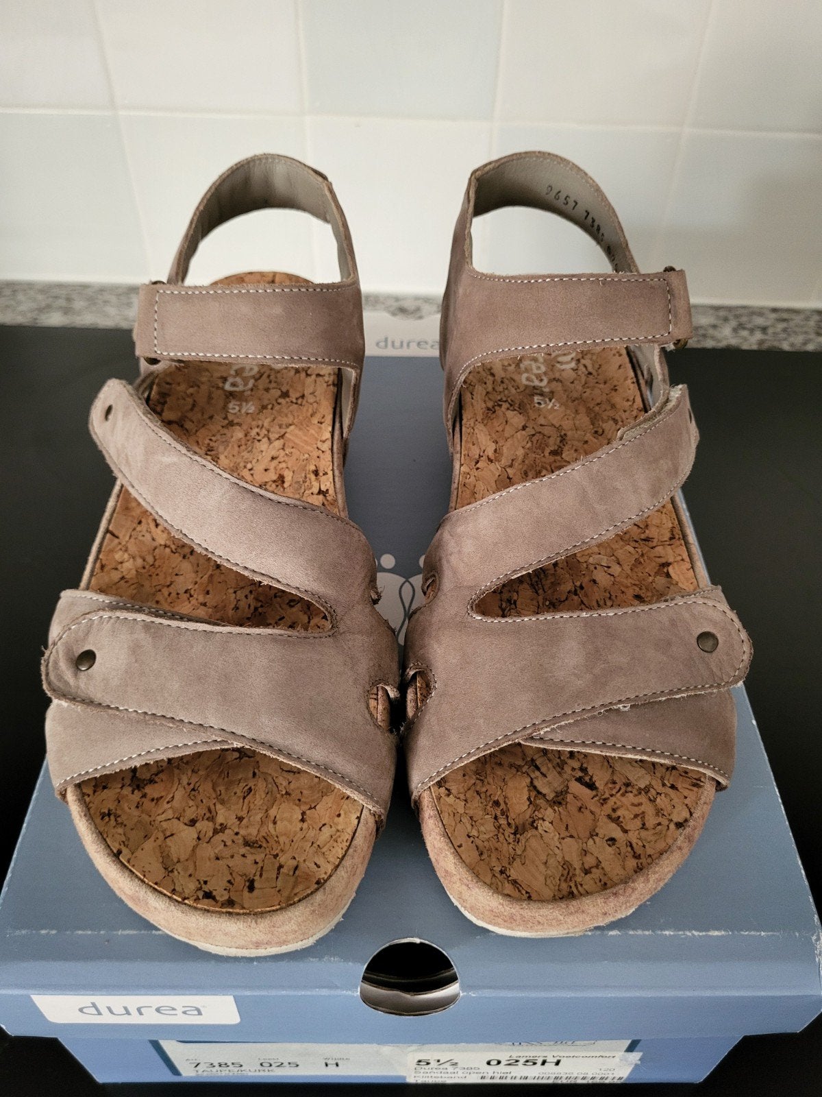Durea sandalen, als nieuw, 1 keer gedragen tijdens bruiloft, Kleding | Dames, Schoenen, Ophalen of Verzenden, Zo goed als nieuw