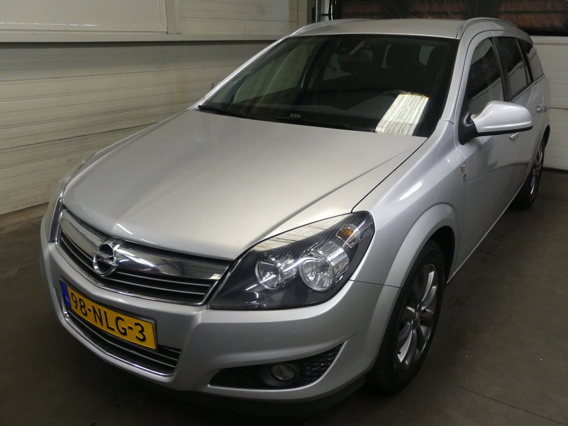 Opel Astra Wagon 1.6 111 years Edition - Trekhaak - Cruise C, Voorwielaandrijving, Gebruikt, 116 pk, Origineel Nederlands