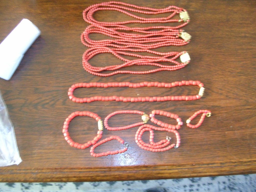 Een aantal kettingen en armbanden zie foto., Ophalen of Verzenden, Zilver, Ring