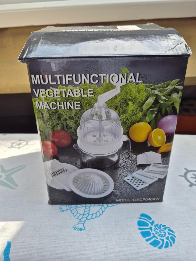 Groente en fruit snij apparaat en pers, Snijmachine, Ophalen of Verzenden, Nieuw, Wit