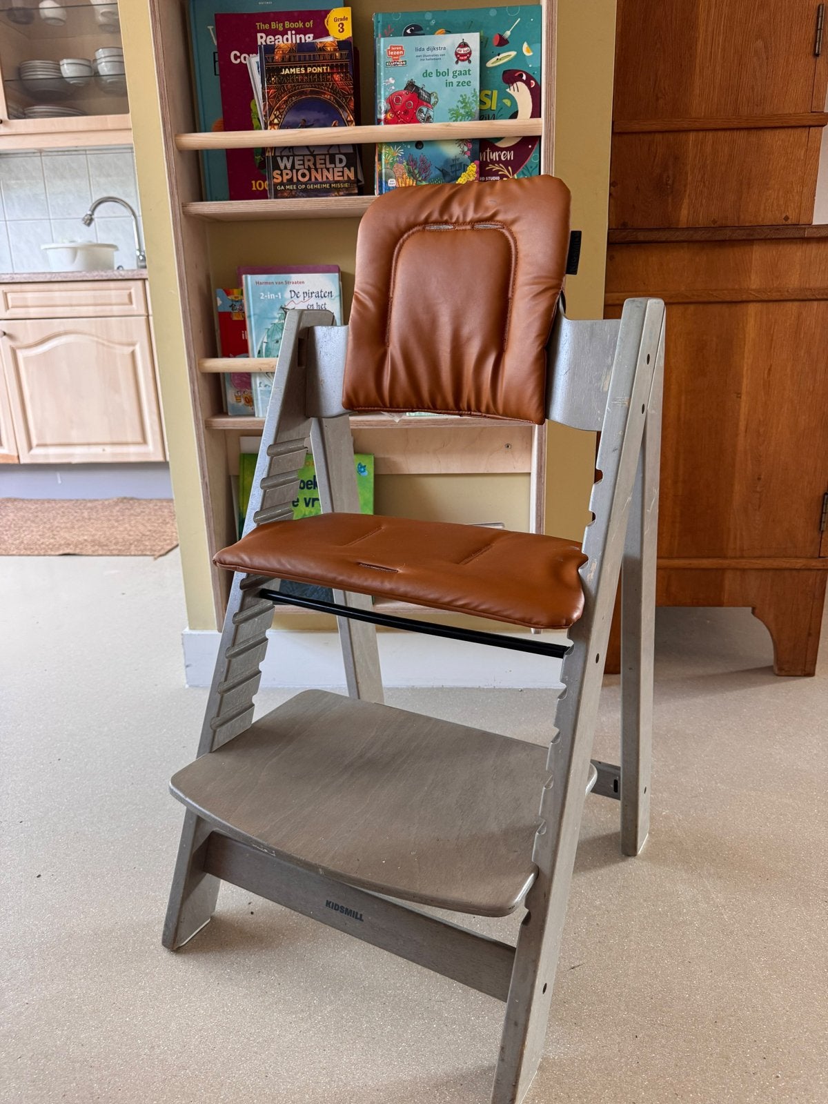 Kidsmill Up! meegroeistoel met kussens, Ophalen, Gebruikt, Meegroeistoel, Stoelverkleiner