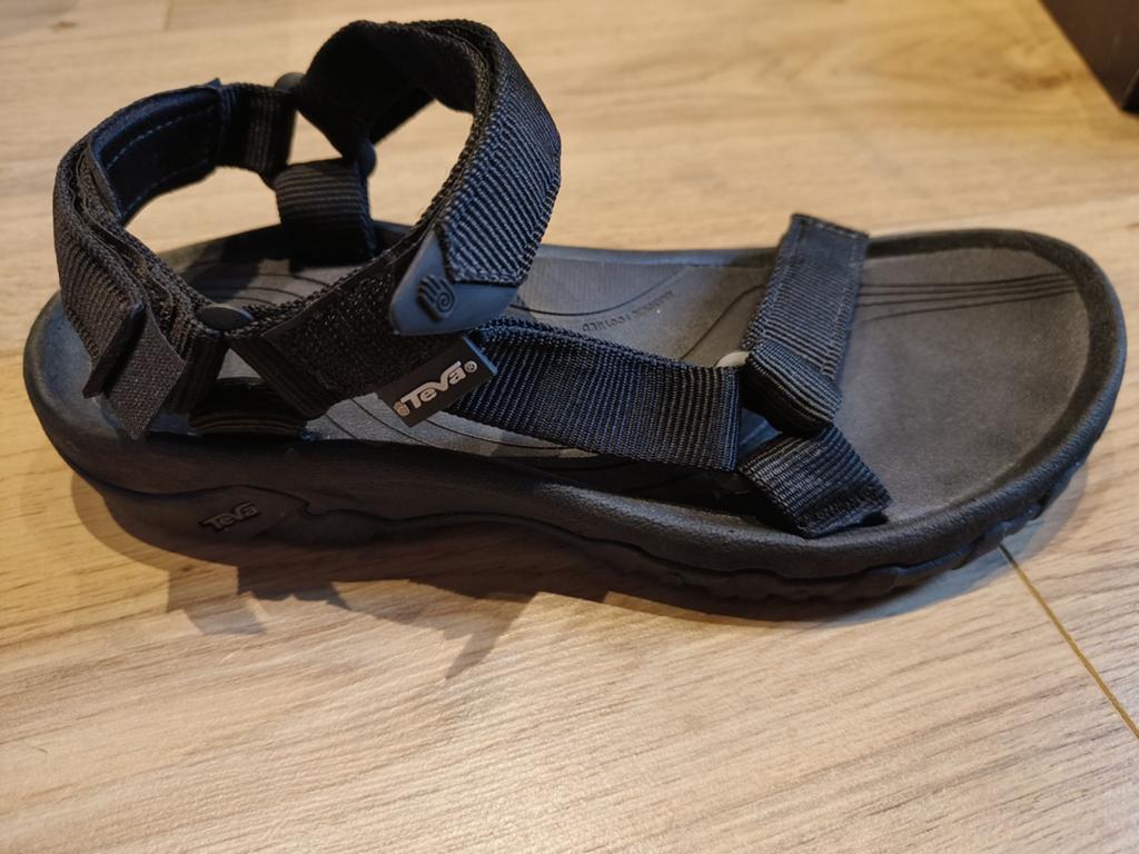 TEVA sandalen eenmalig gedragen maat 40, Zwart, Zo goed als nieuw, Teva, Sandalen of Muiltjes