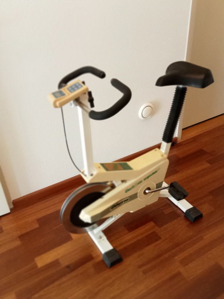 Hometrainer, Ophalen, Gebruikt, Metaal, Benen