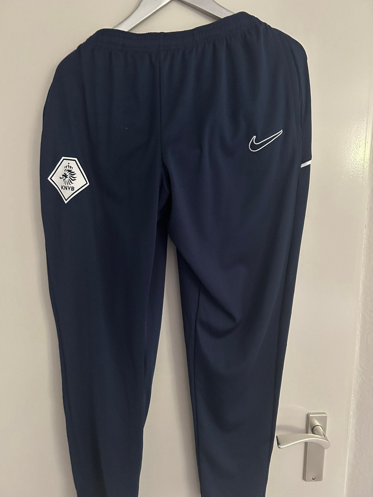 Nike KNVB Trainingsbroek - Donkerblauw XL, Maat 52/54 (L), Blauw, Ophalen of Verzenden, Zo goed als nieuw