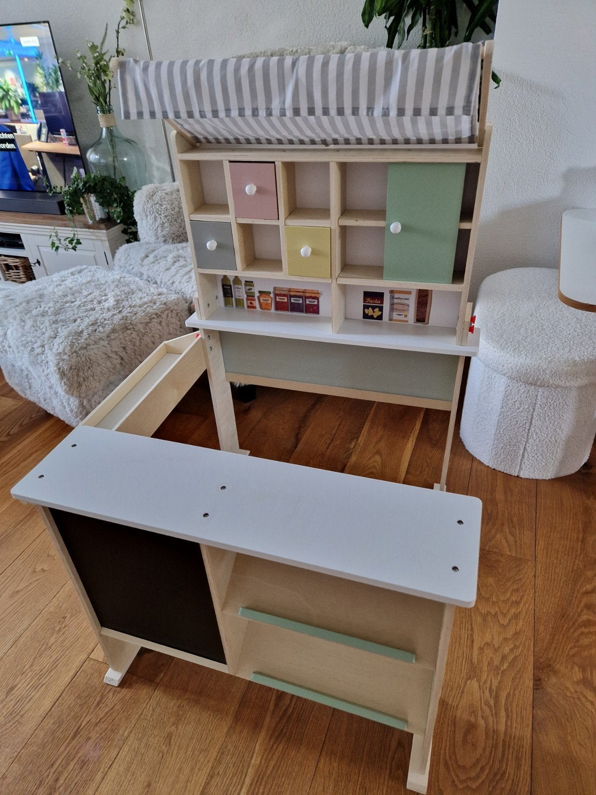 Houten Speelgoedwinkel / Marktkraam voor Kinderen, Ophalen, Zo goed als nieuw, Jongen of Meisje