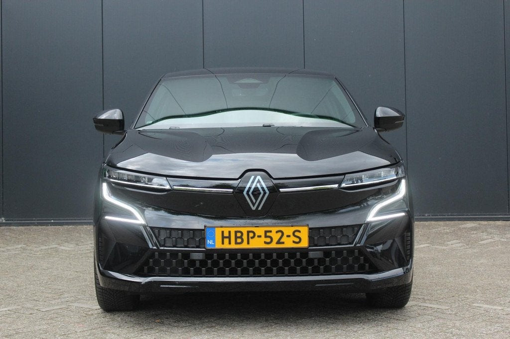 Renault Megane E-Tech Comfort Range Techno 60 kWh 220PK | Go, Auto's, Renault, Gebruikt, Leder en Stof, Zwart, 1619 kg