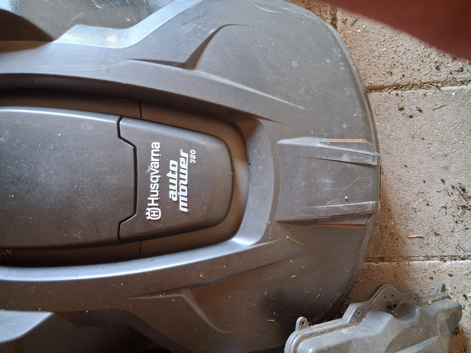 husqvarna 310 met upgrade gps en e-sim voor wereldwijd berei, Ophalen, Bestuurbaar via app, Zo goed als nieuw, 20 tot 25 cm