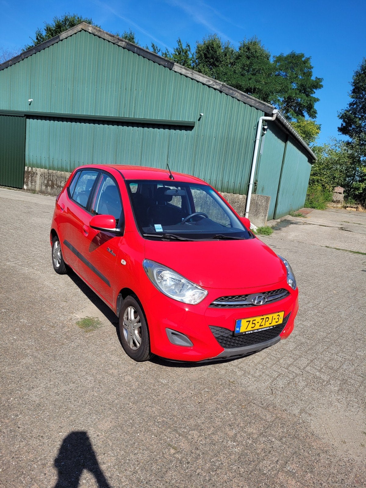 Hyundai i10 1.0 5DR 2013 Rood 119xxxkm nette auto, Auto's, Hyundai, Voorwielaandrijving, Stof, 4 cilinders, 400 kg