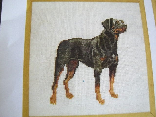 Borduurpatroon   Hond Rottweiler   nr 9669 do, Verzenden, Nieuw, Handborduren, Patroon