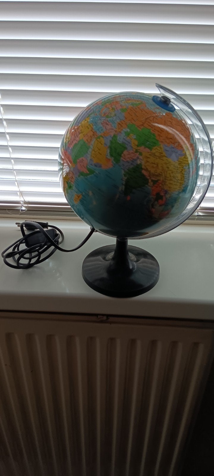 Verlichte Wereldbol - Educatief en Decoratief, Ophalen