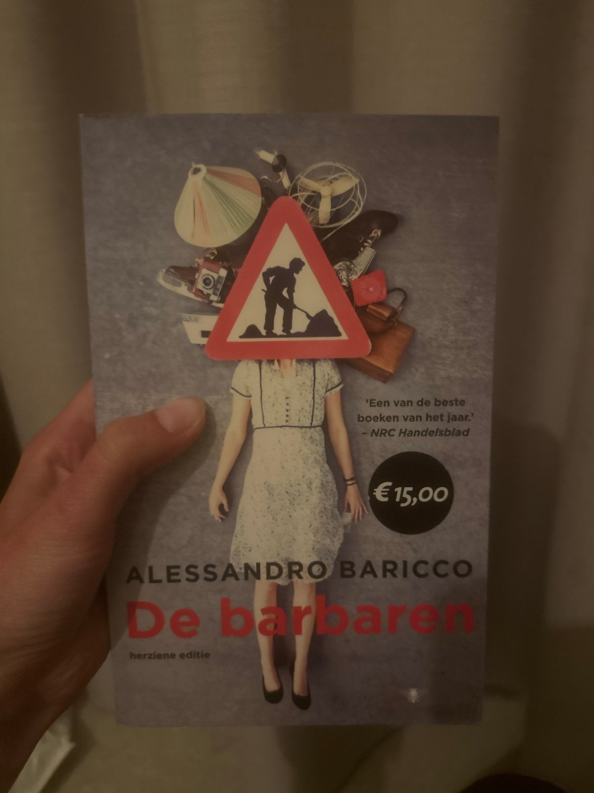 De barbaren - Alessandro Baricco (Herziene editie), Ophalen of Verzenden, Zo goed als nieuw, Europa overig