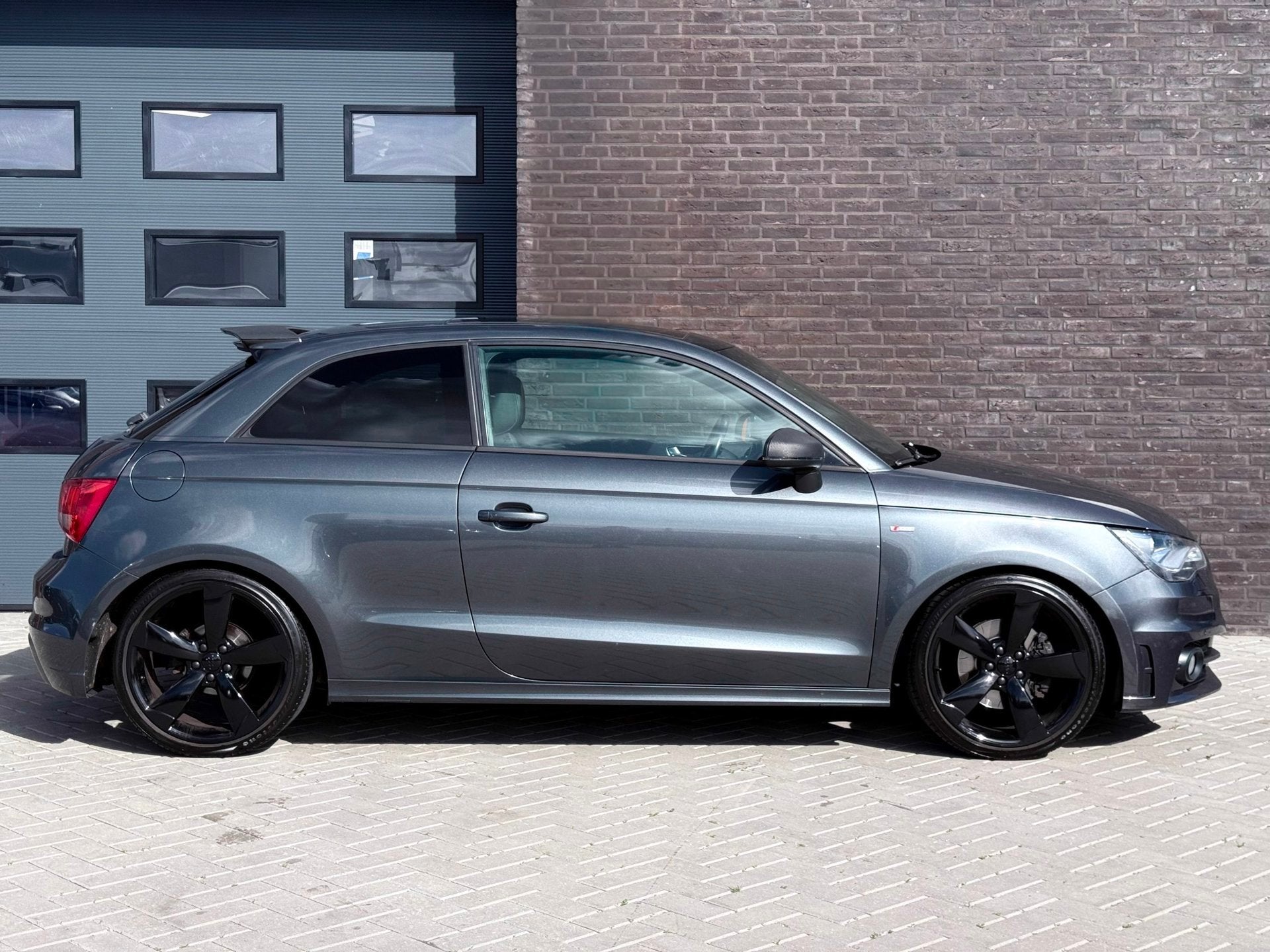 Audi A1 1.4 TFSI S edition |Pano|Cruise|Stoelverw|Vol opties, Voorwielaandrijving, Euro 5, Zwart, 4 stoelen