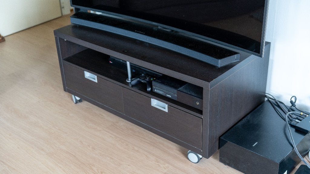 IKEA TV-meubel met lades en wielen | 120 cm | Donkerbruin, Ophalen, Overige materialen, Gebruikt, 100 tot 150 cm