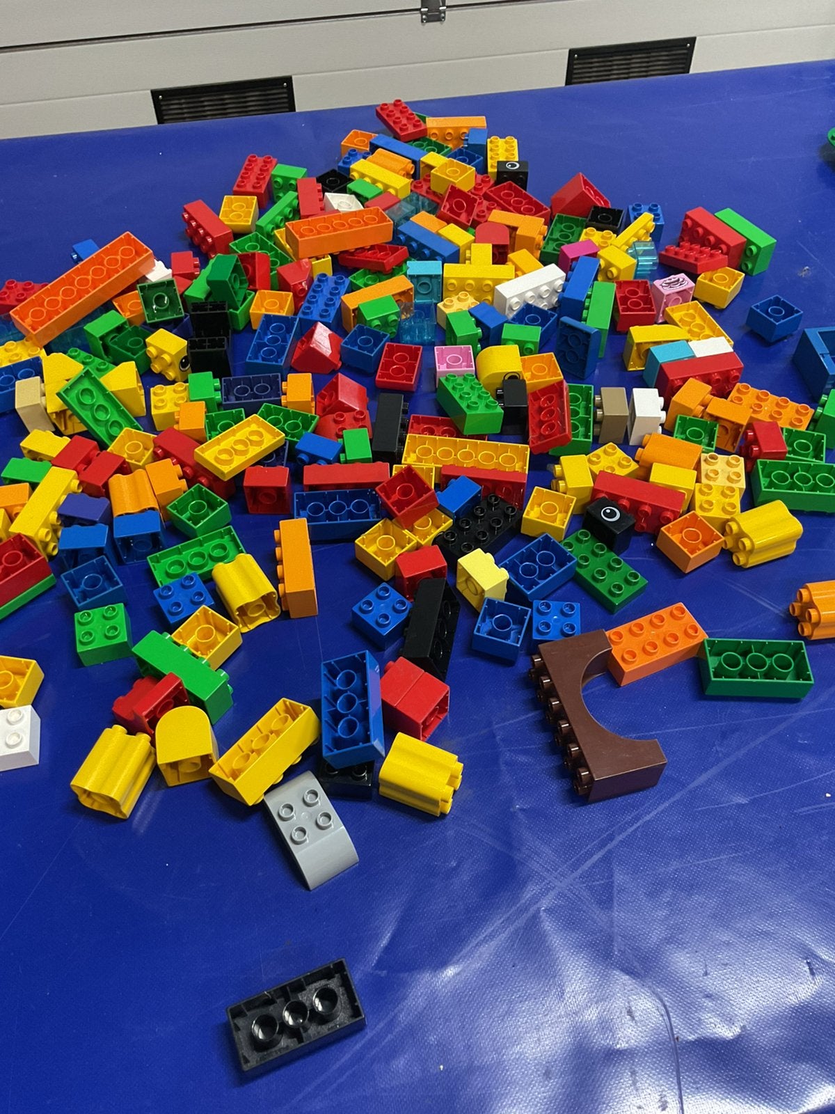 Duplo origineel ruim 200 lego Duplo bouwblokken, Kinderen en Baby's, Speelgoed | Duplo en Lego, Ophalen, Zo goed als nieuw