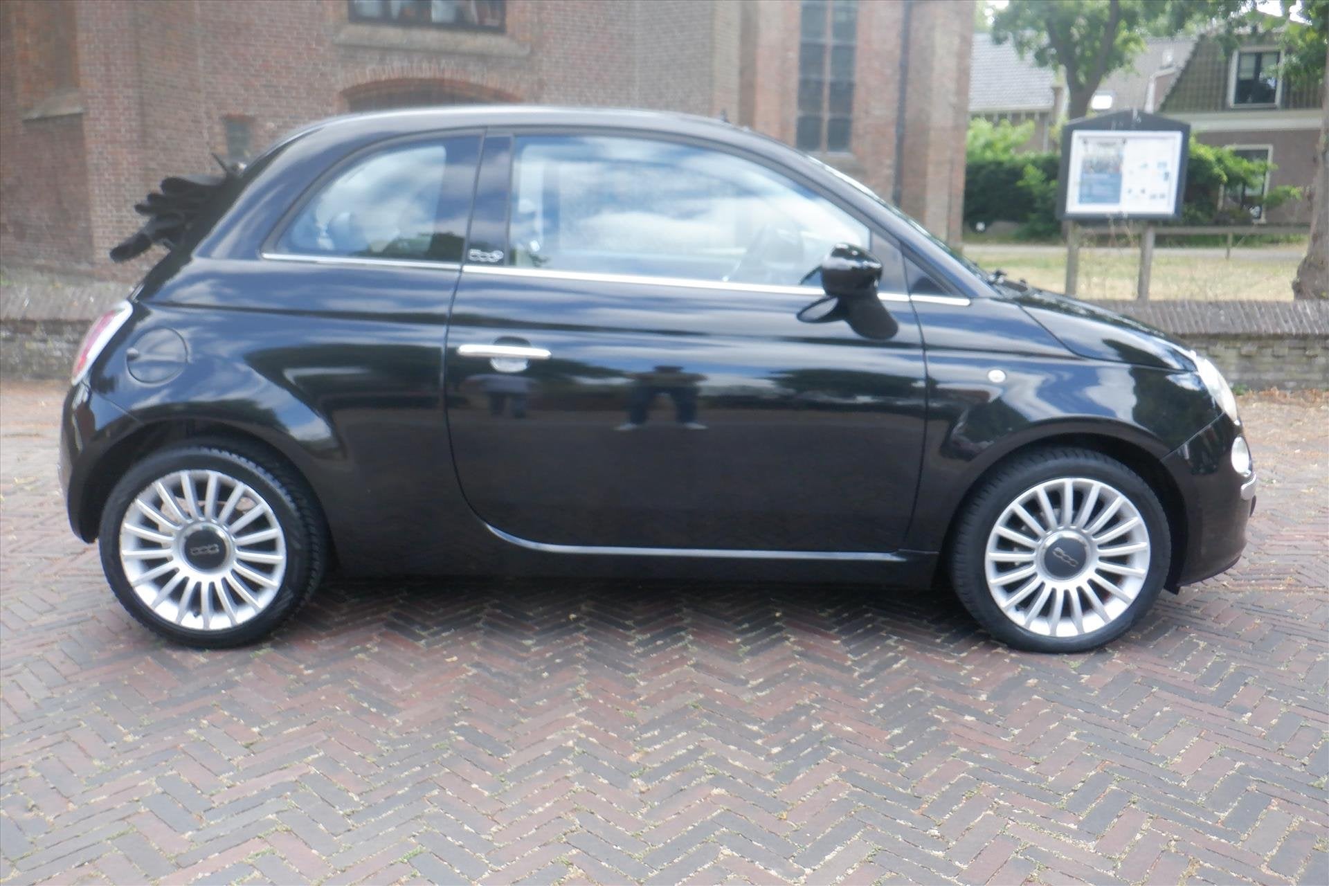 Fiat 500 1.2 Lounge - PDC-AIRCO-109.000 KM, Gebruikt, 4 cilinders, Leder en Stof, Zwart