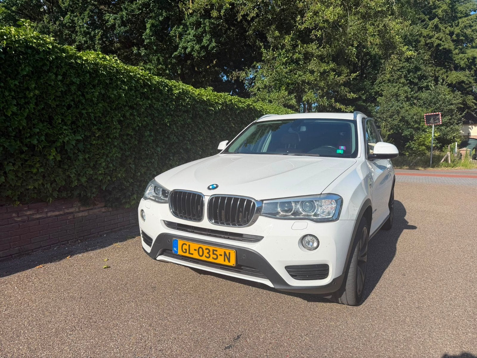 BMW X3 2.0 Sdrive 20I AUT 2015 Wit, Auto's, Achterwielaandrijving, 4 cilinders, 2000 kg, 1655 kg