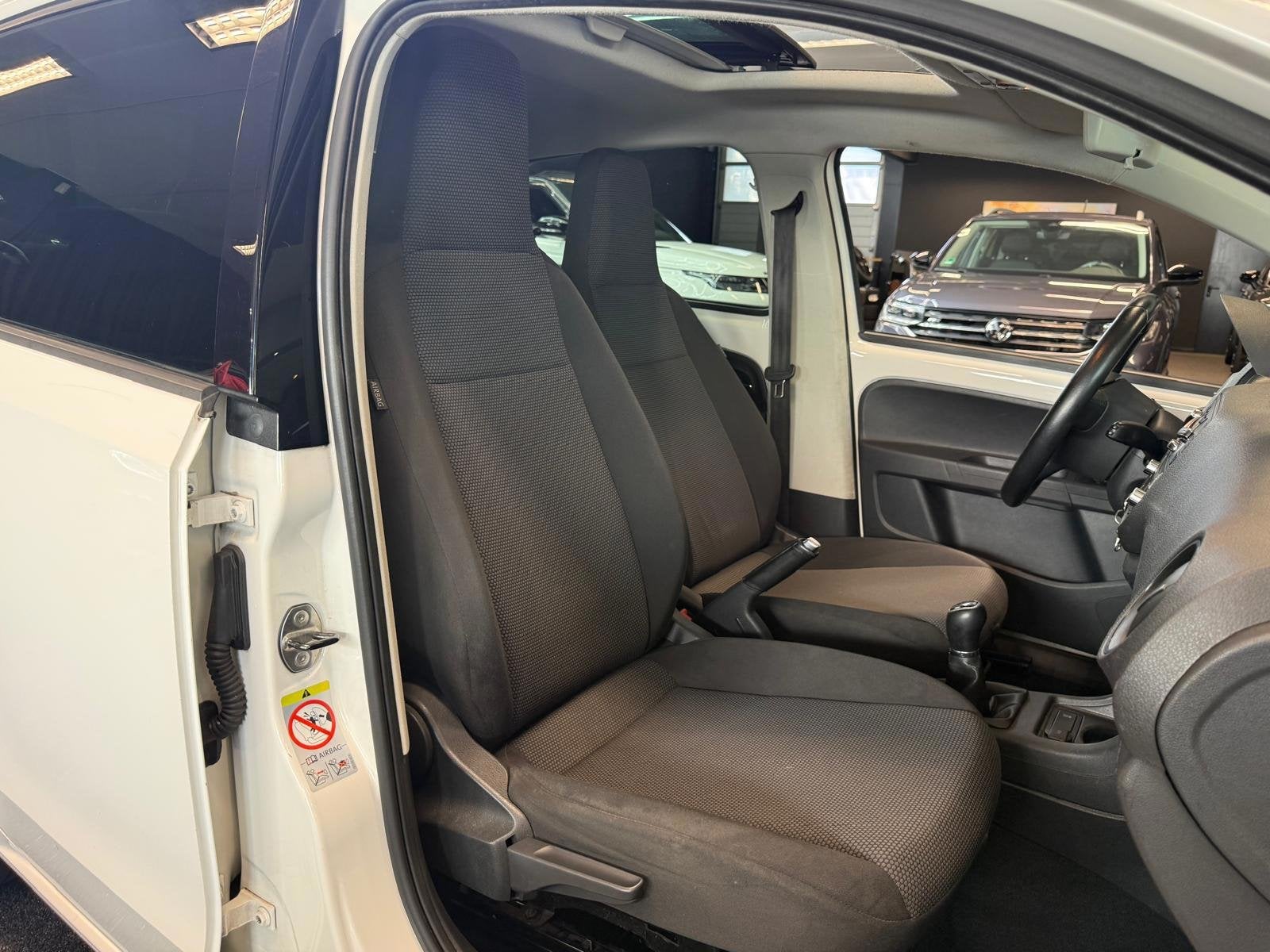 Skoda Citigo 1.0 Greentech Jaar APK|Pano|Cruise|Airco|Start-, Voorwielaandrijving, Stof, Gebruikt, Zwart