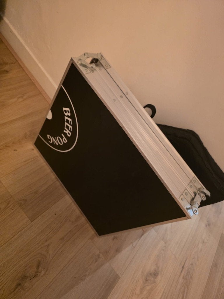 Beerpong Tafel 20 euro, Ophalen, Zo goed als nieuw, Overige typen, Verjaardag