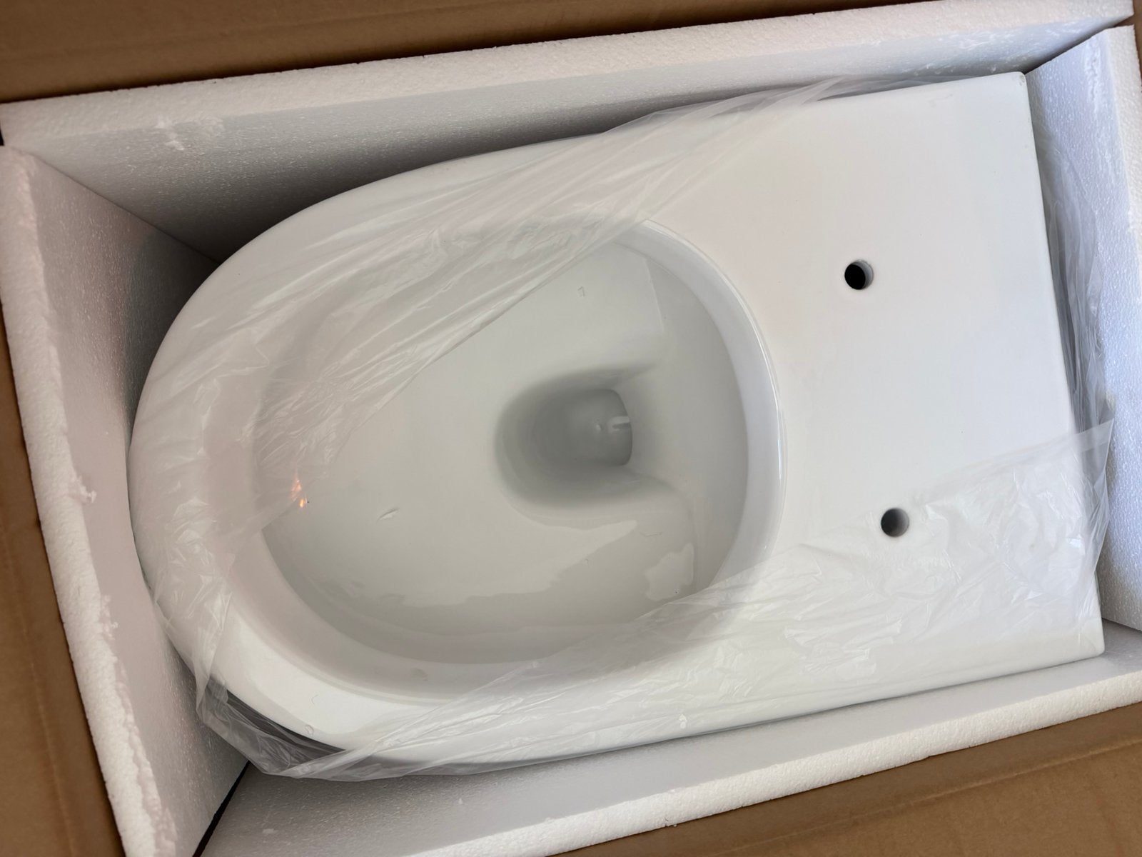 NIEUW BWS Wandcloset met wc bril, Ophalen, Zo goed als nieuw, Toilet