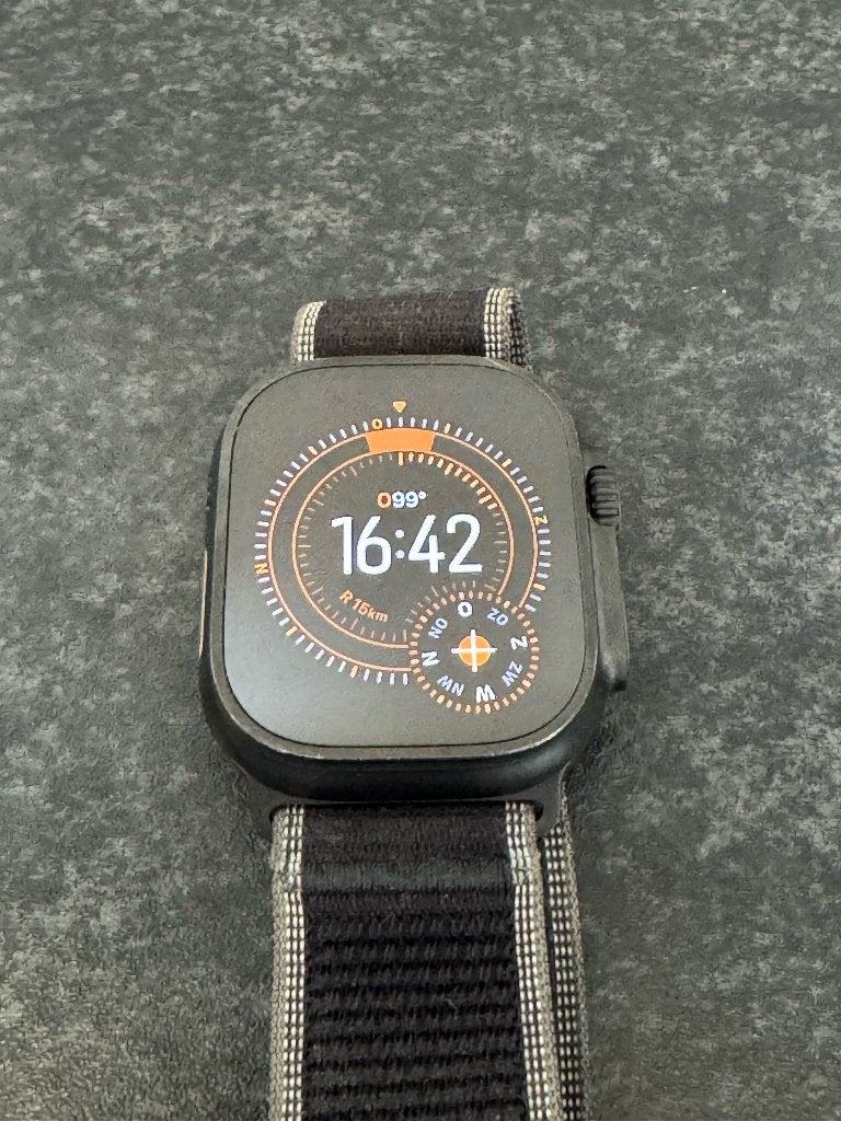 Apple Watch Ultra 3, 49mm Black Titanium. amper gedragen, Ophalen, Zwart, IOS, Zo goed als nieuw