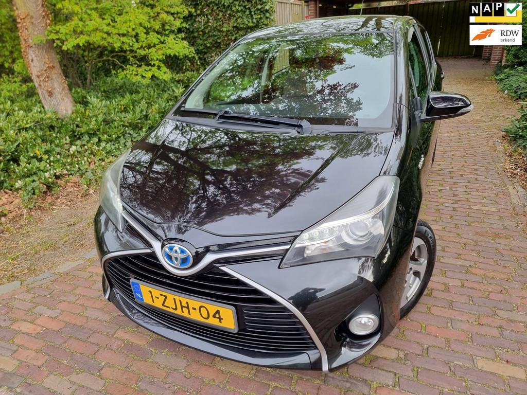 Toyota Yaris 1.5 Hybrid Lease Navi/Camera/Ecc/Lmv, Auto's, Toyota, 1497 cc, Gebruikt, Euro 6, 4 cilinders