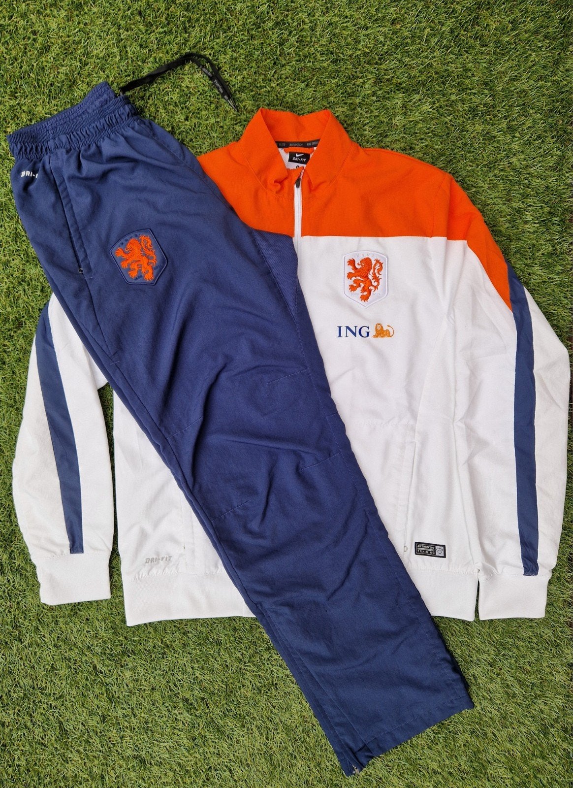 Nederlands elftal trainingspak broek +  jack + shirt 2014  L, Maat 52/54 (L), Nike, Oranje, Ophalen of Verzenden