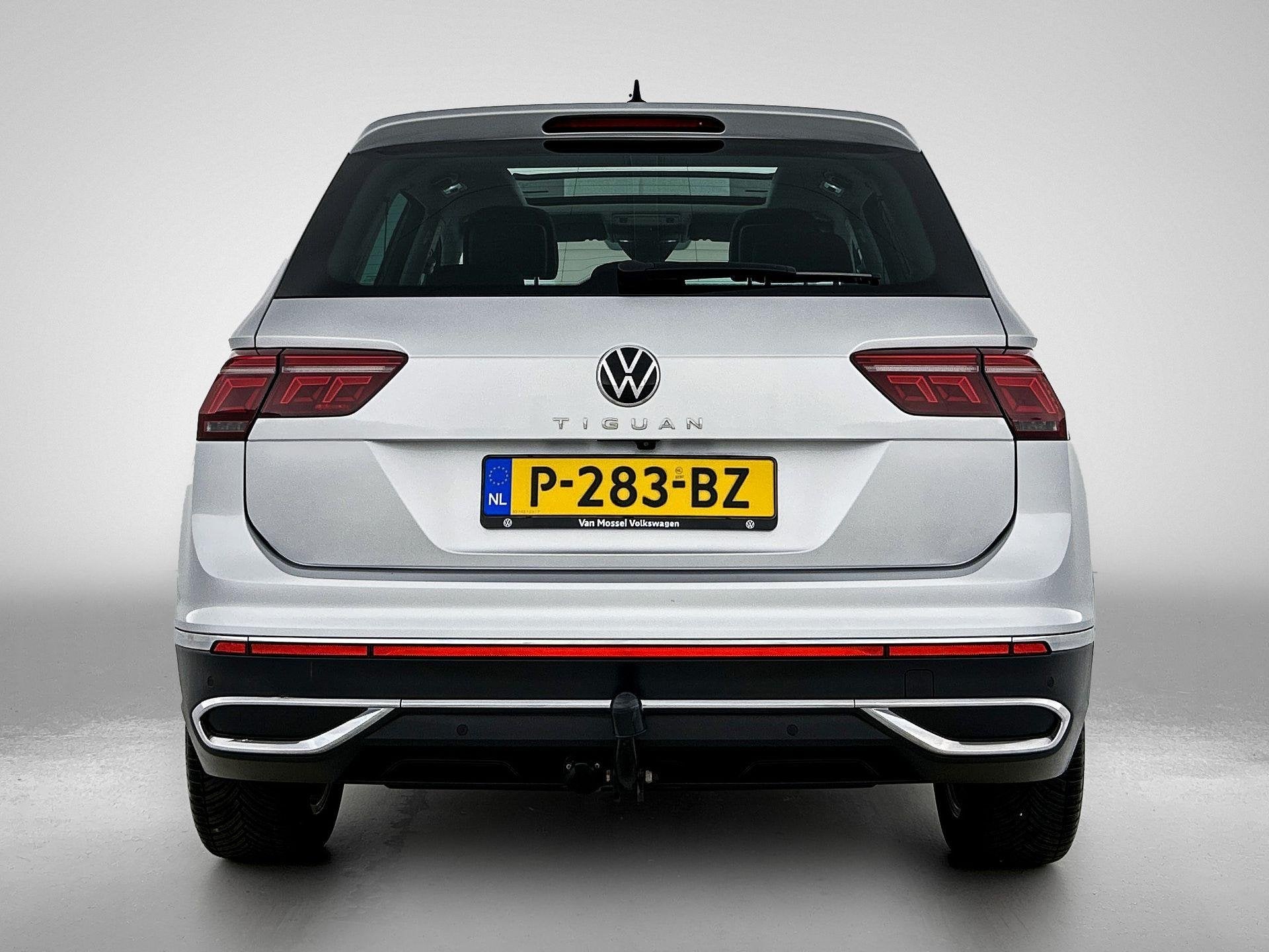 Volkswagen Tiguan 1.5 TSI Elegance | 150 PK | Automaat | App, Auto's, 4 cilinders, Bedrijf, SUV of Terreinwagen, Automatische klimaatregeling