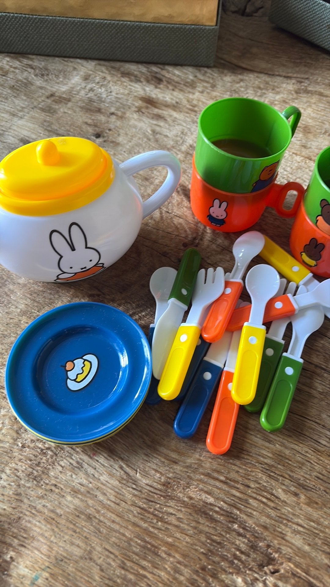 Nijmtje servies, Ophalen of Verzenden, Zo goed als nieuw