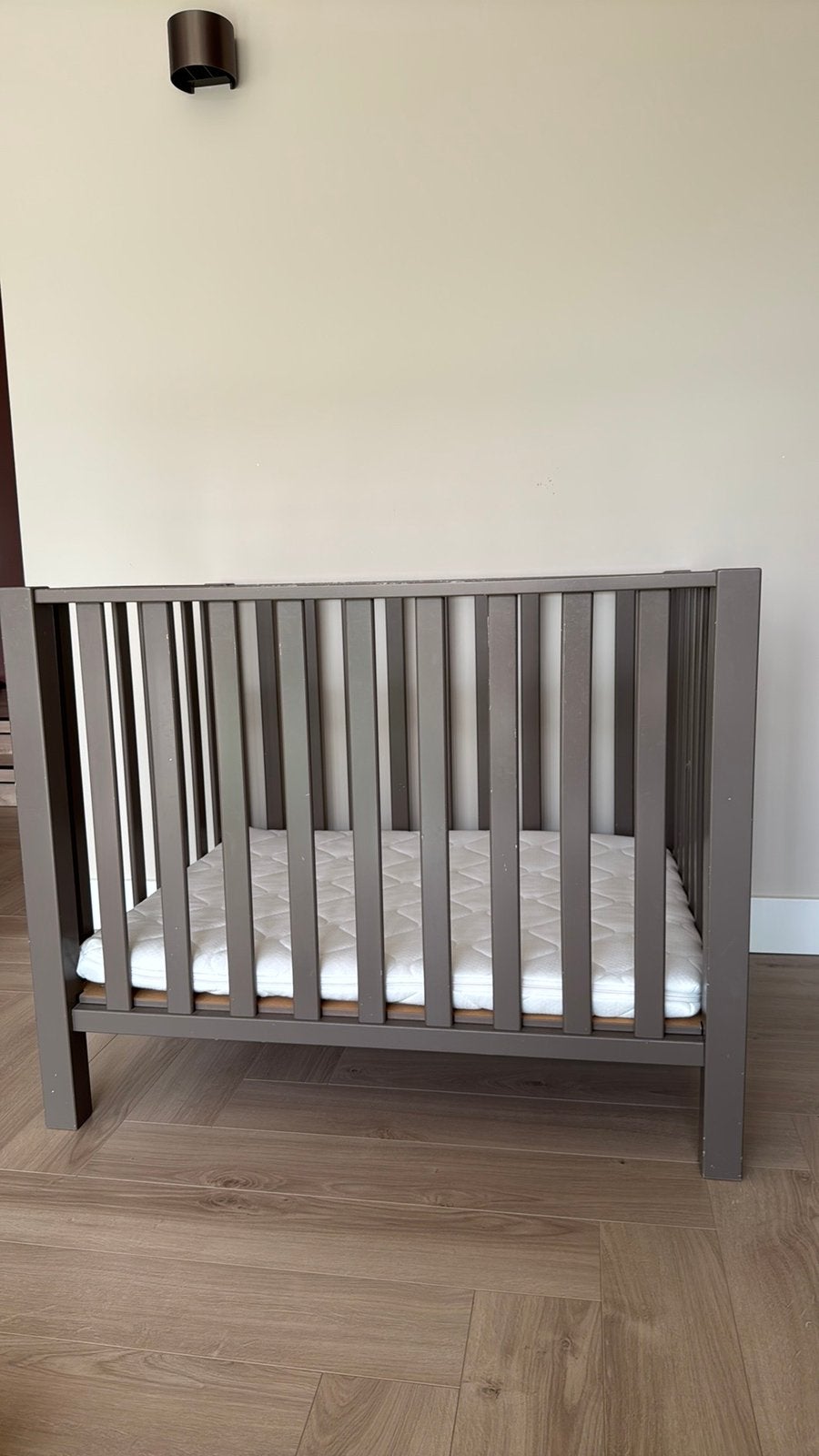 Bopita box 80x100cm taupe + hoogte verstelbaar, Kinderen en Baby's, Boxen, Ophalen, Gebruikt, Rechthoekig, In hoogte verstelbaar