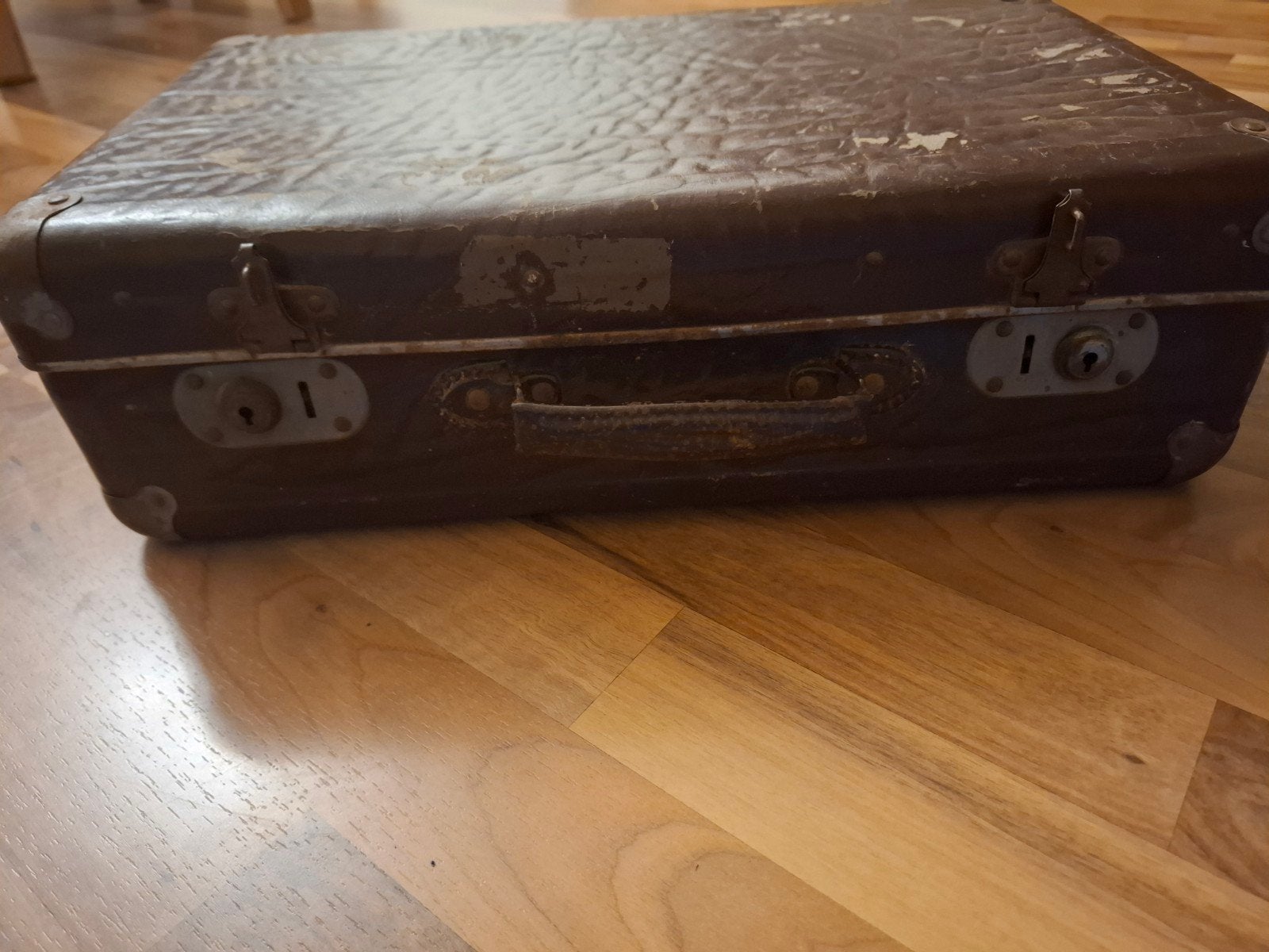Vintage Koffer met Metalen Details - Decoratief, Overige materialen, Gebruikt, Slot, 35 tot 45 cm