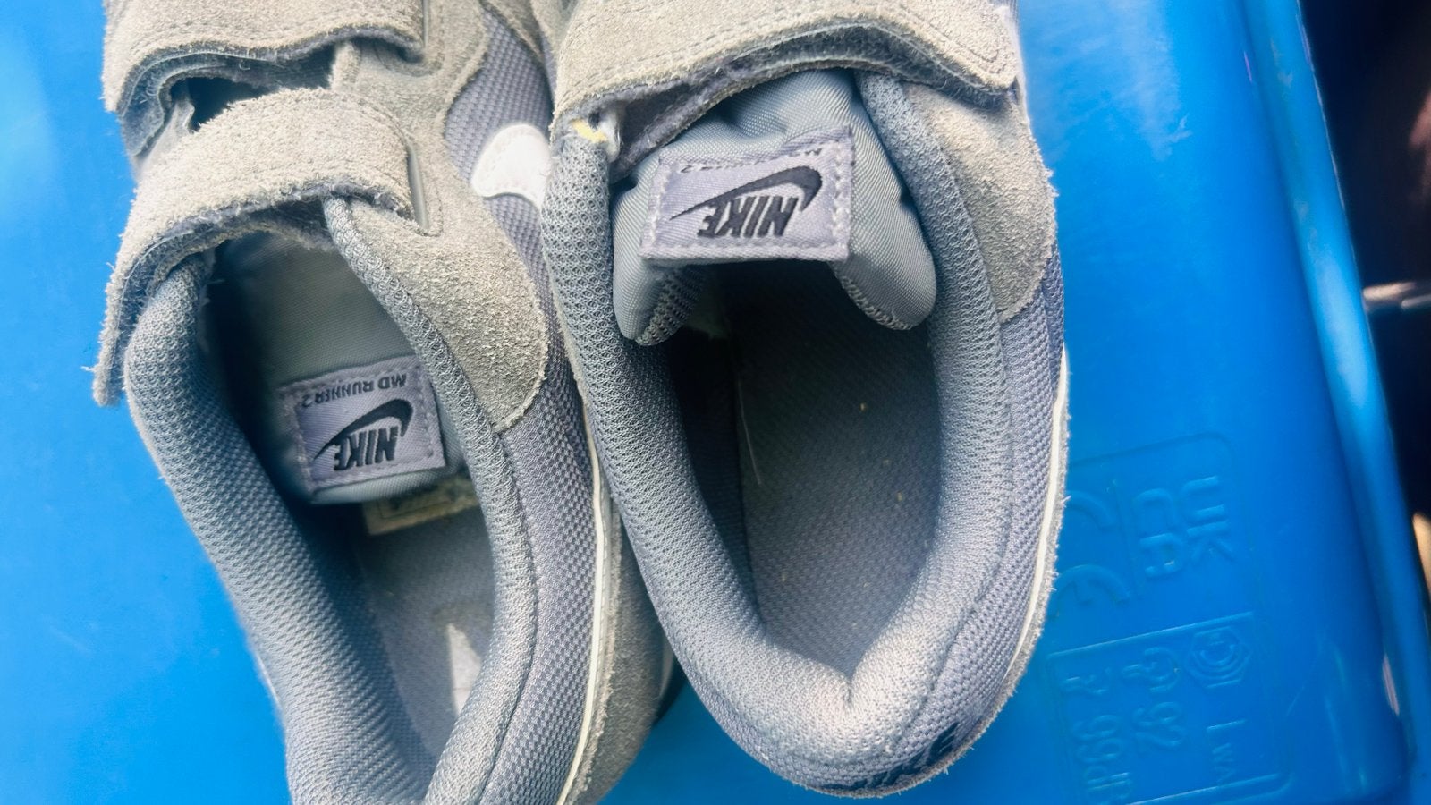 Nike MD Runner 2 klittenbandschoenen - Grijs, Ophalen of Verzenden, Zo goed als nieuw, Sneakers of Gympen