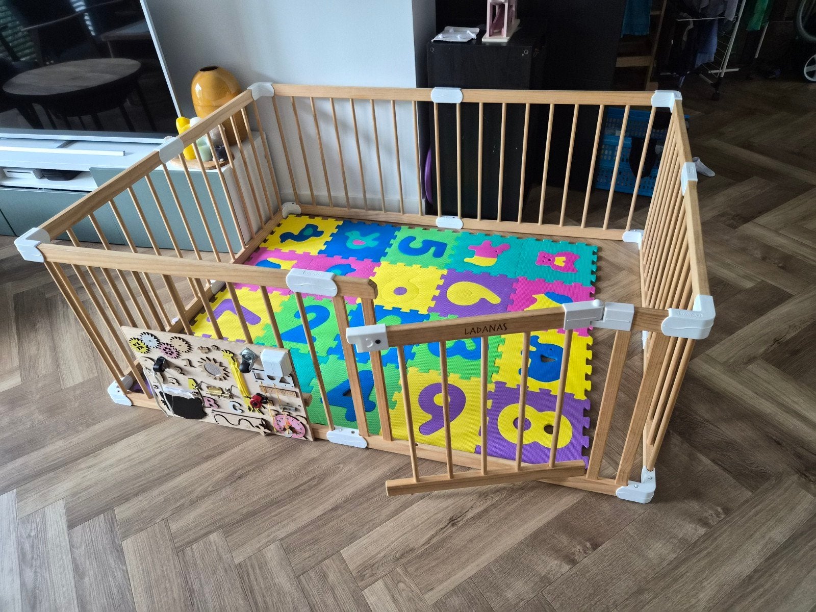 Houten box zonder speelmat en activiteitenbord, Ophalen, Zo goed als nieuw, Rechthoekig
