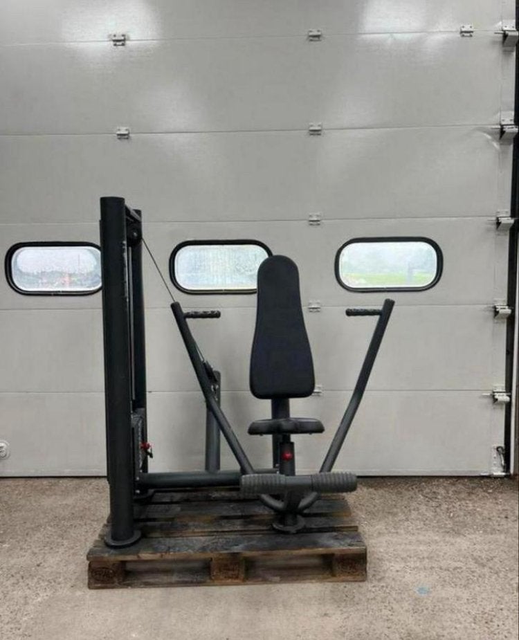 Panatta chestpress / Brustpresse / Chest press, Ophalen, Benen, Gebruikt, -
