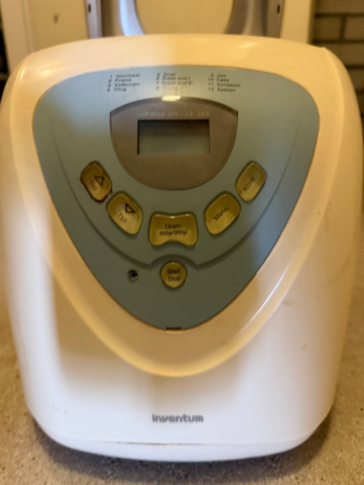 Inventum Broodbakmachine BM20 - Compact en Gebruiksvriendeli, Witgoed en Apparatuur, Broodbakmachines, Met timer, Gebruikt, 800 tot 1200 gram deeg
