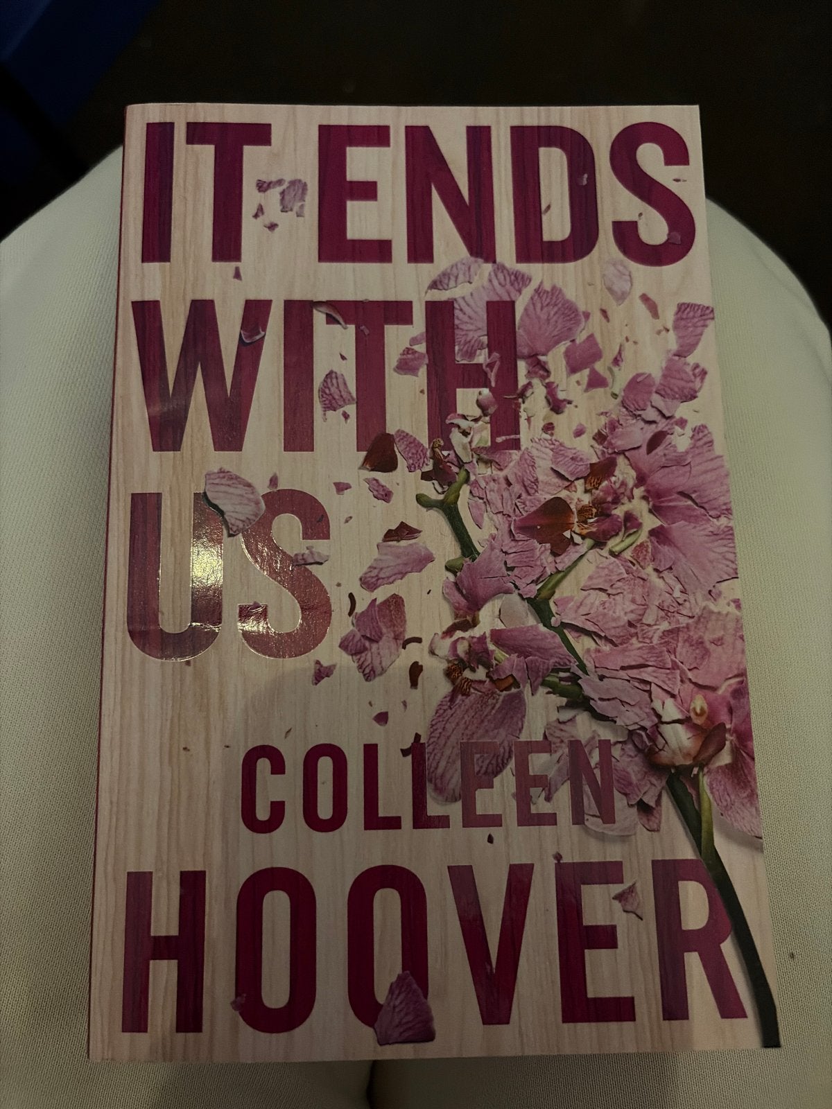 It Ends With Us - Colleen Hoover (Nederlands), Boeken, Ophalen of Verzenden, Zo goed als nieuw, Nederland