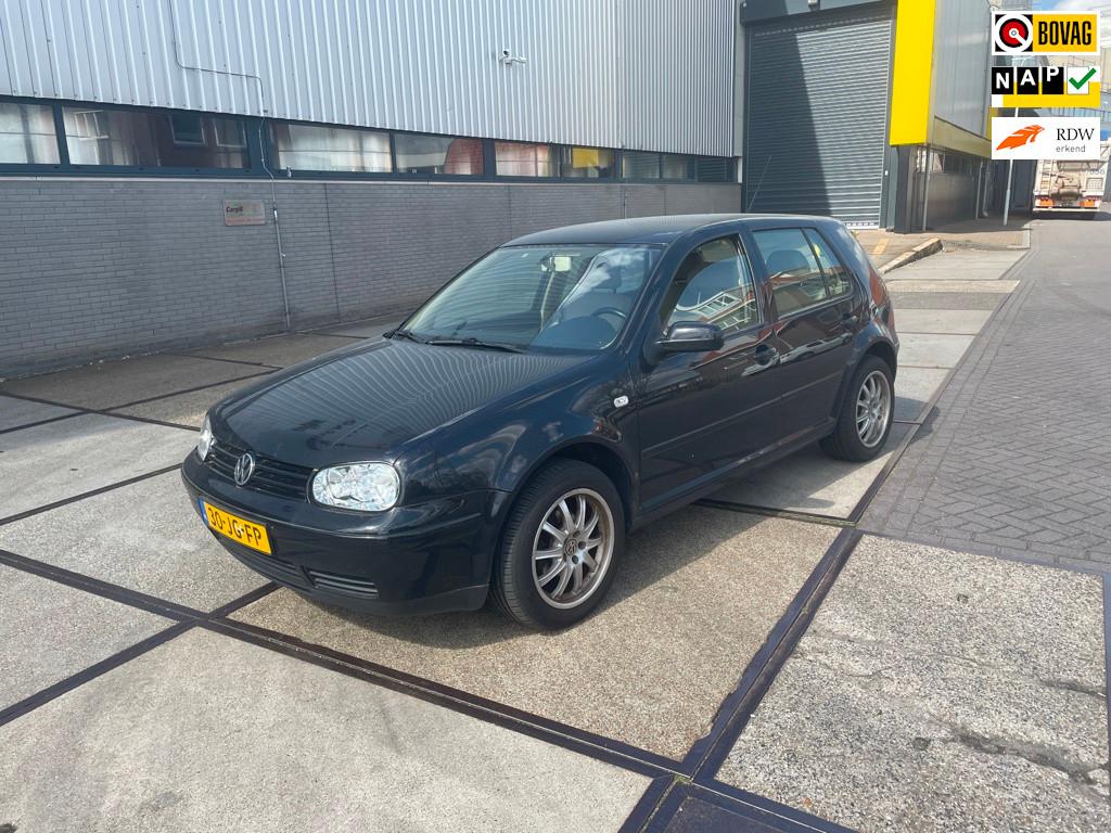 Volkswagen Golf 1.6-16V Highline, Auto's, Volkswagen, Te koop, Golf, ABS, Airbags, Airconditioning, Automatische klimaatregeling